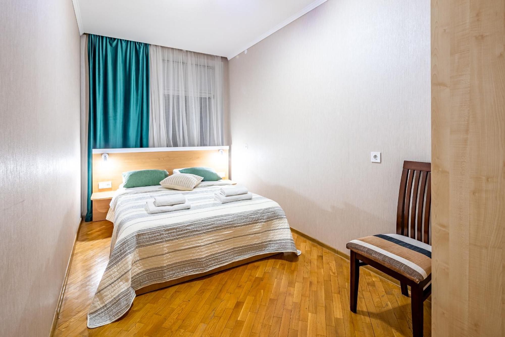 Just Another Comfy Apartment On The Main Squere. 2 Bedrooms, Own Heating, Ac リヴィウ エクステリア 写真